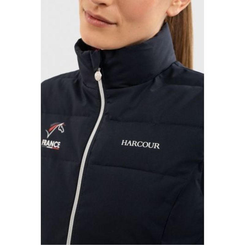 Veste sans manches Flicka Harcour vue de face sur un mannequin équestre 0