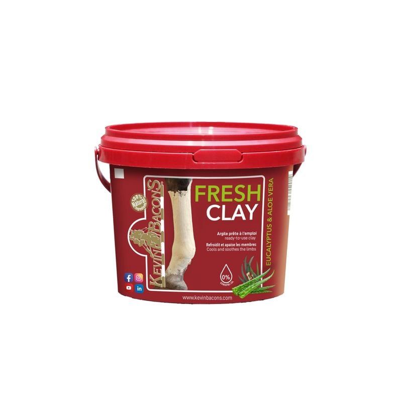 Kevin Bacon's Fresh Clay : pot avec étiquette d'ingrédients naturels.
